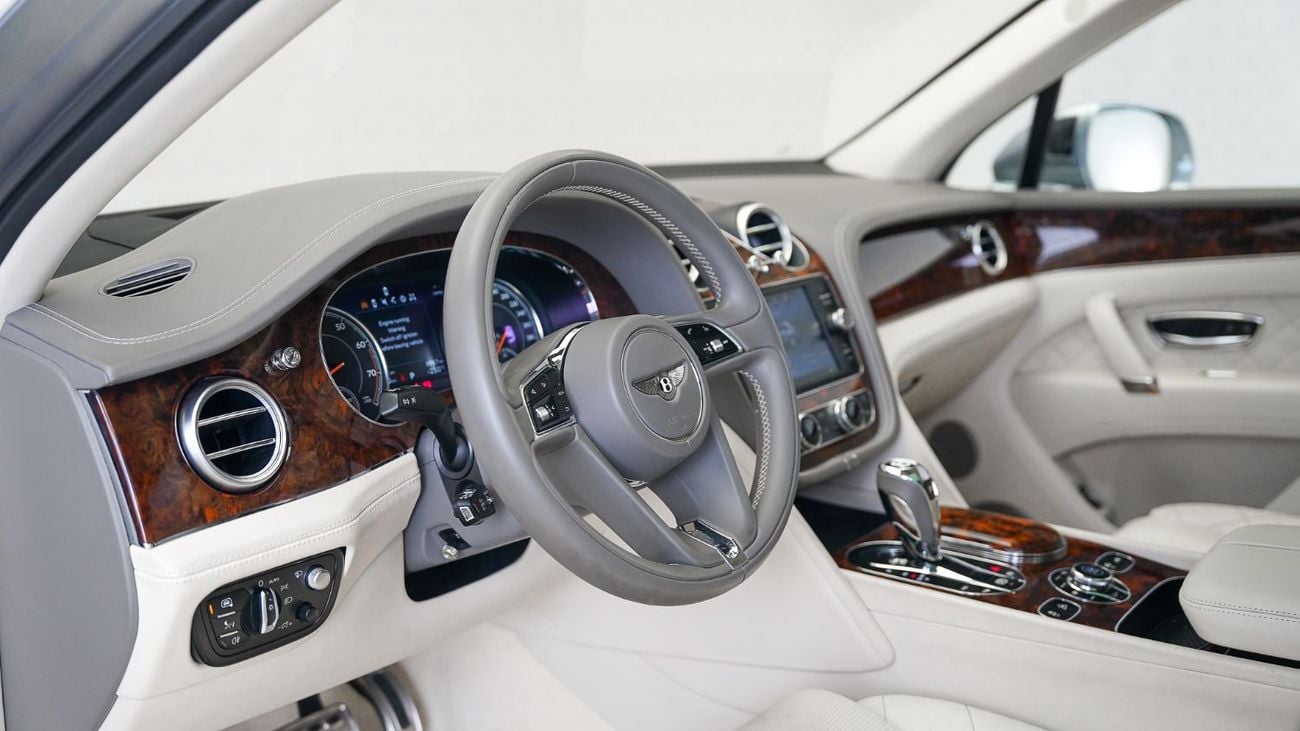 Bentley Bentayga — 4