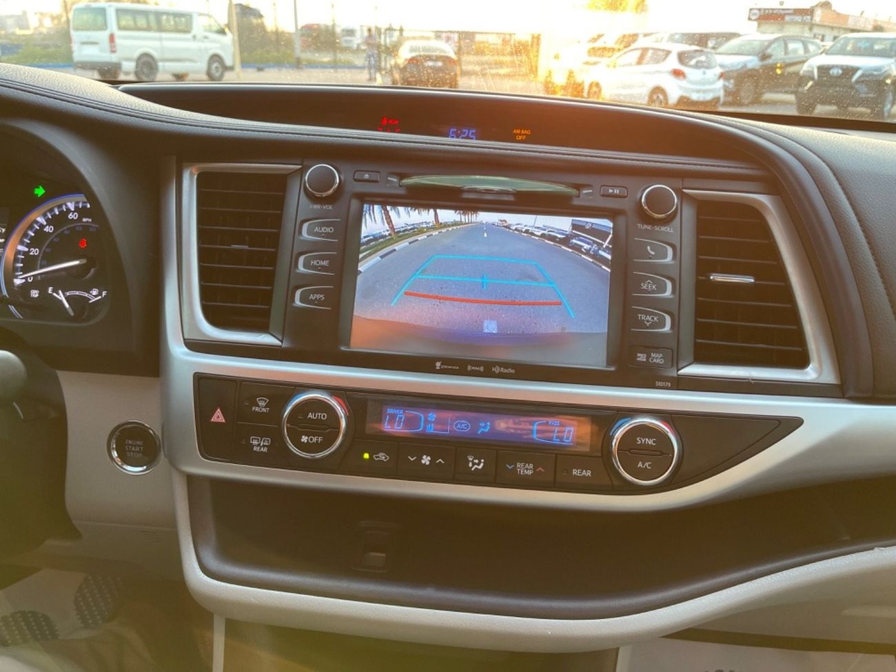 Toyota Highlander 2017 TOYOTA HIGHLANDER XLE 4x4 FULL OPTIONS IMPORTED FROM USA