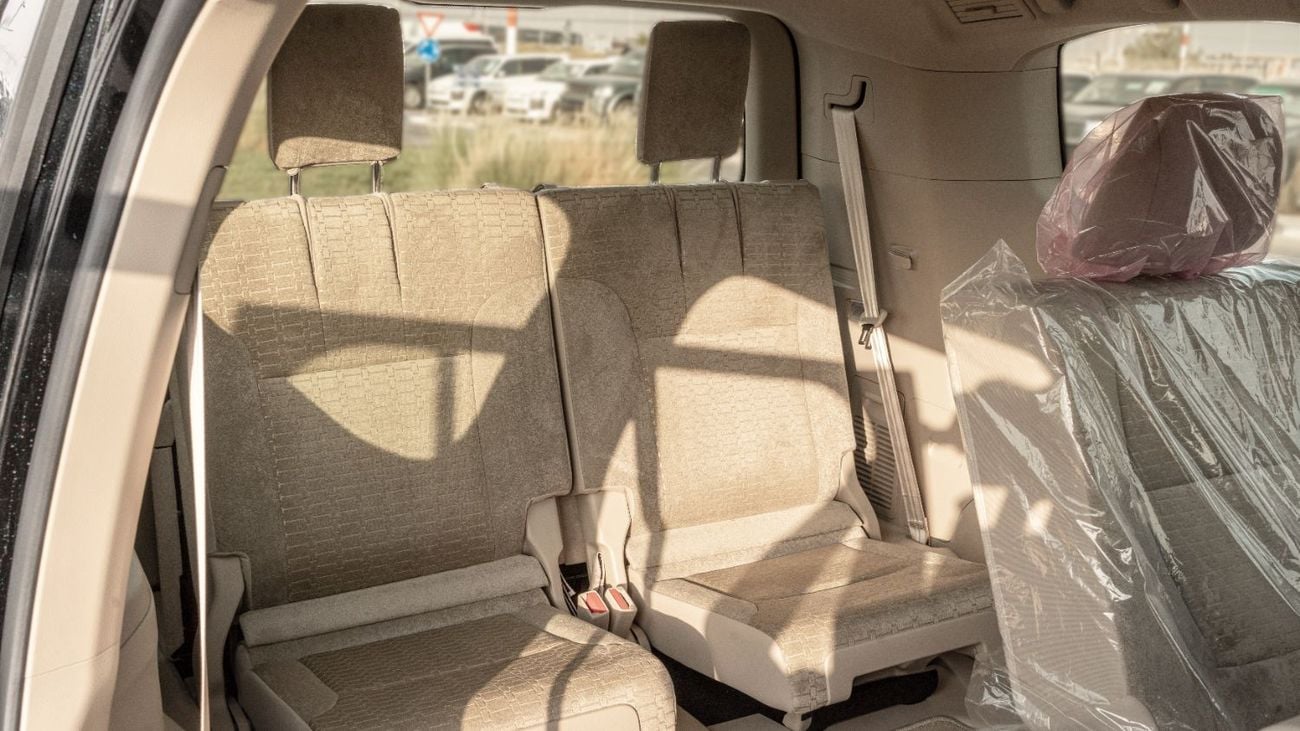 Toyota Land Cruiser GXR 2026 Toyota Land Cruiser GXR 3.3L AT Diesel (Black-Beige) Basic