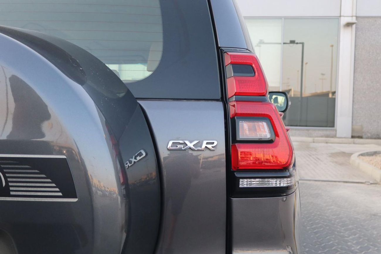 Toyota Prado GXR 2.7L (164 HP) 4WD (7 Seater)