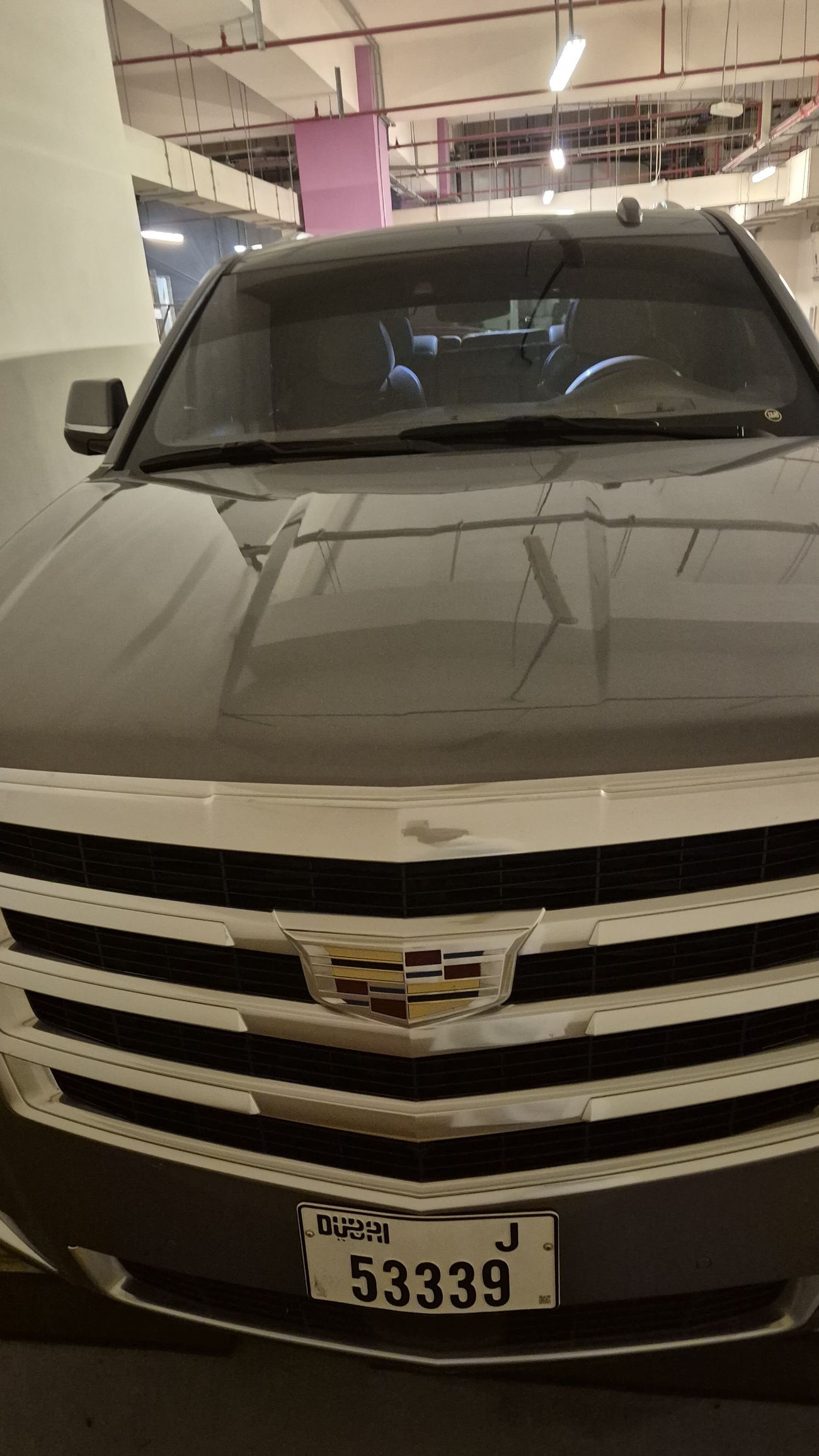 كاديلاك إسكالاد Premium Luxury 6.2L 4WD