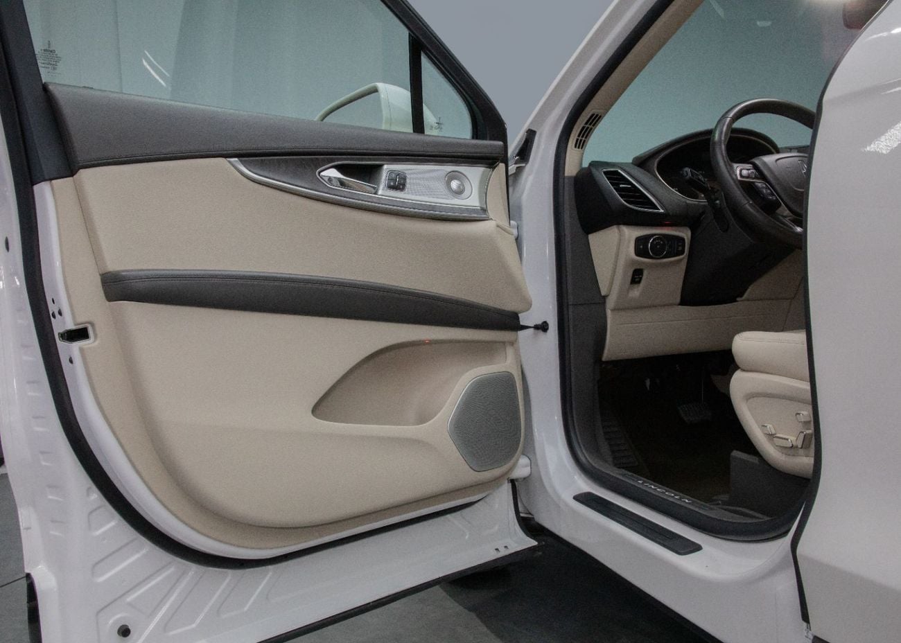 Lincoln Nautilus Reserve