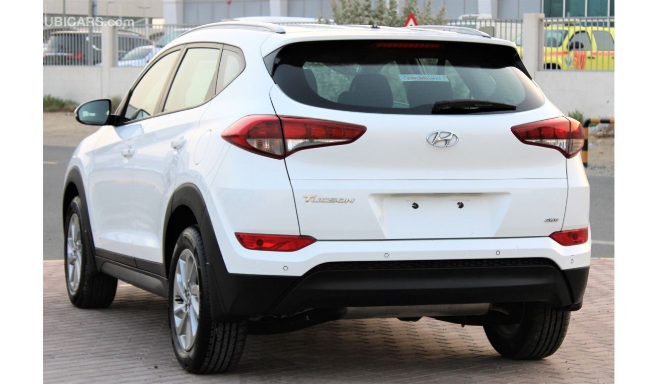 Hyundai Tucson Hyundai Tucson 2016 GCC 2.0 in excellent condition without accidents, very clean inside and out