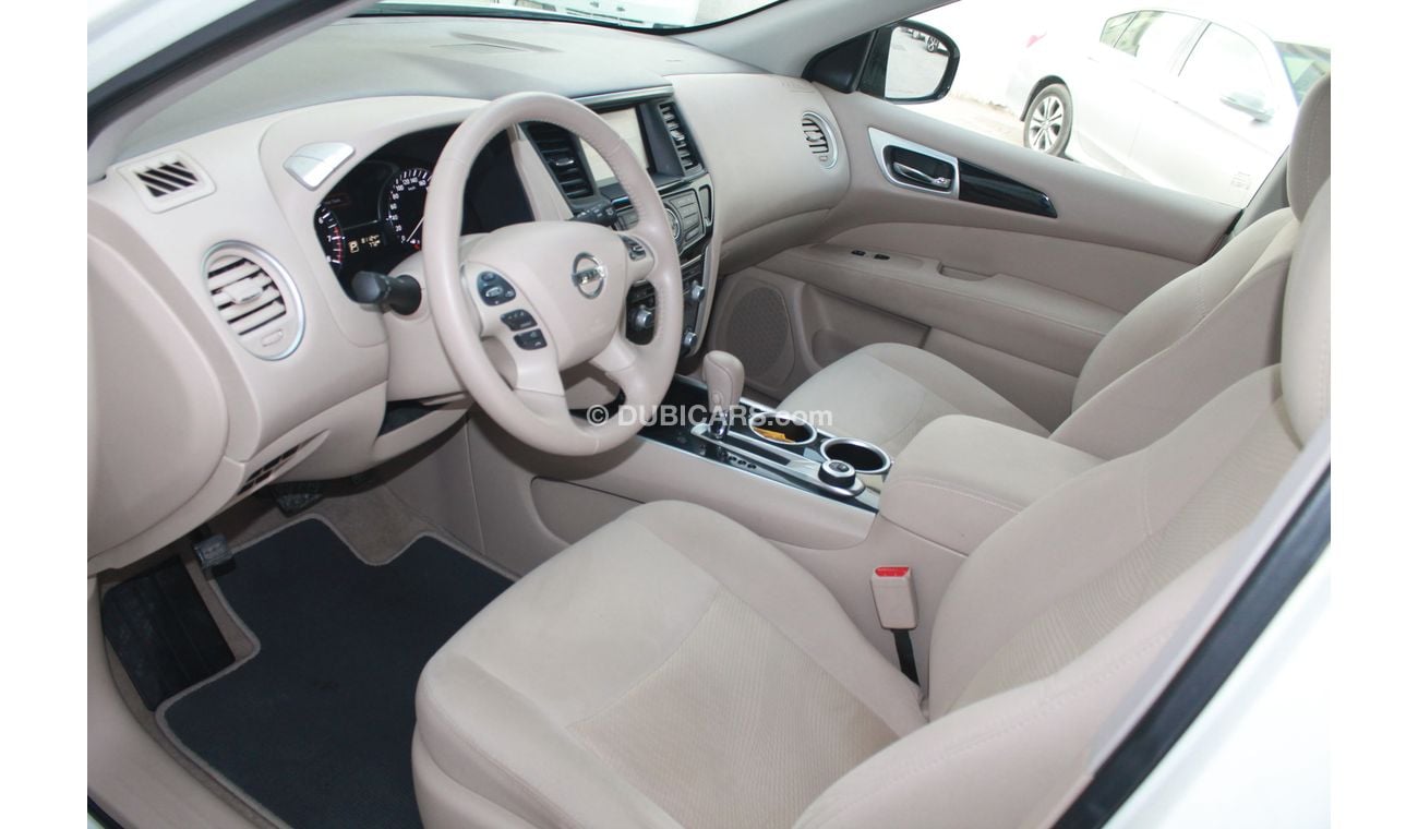 نيسان باثفايندر 3.5L S 4WD V6 2015 MODEL WITH CRUISE CONTROL