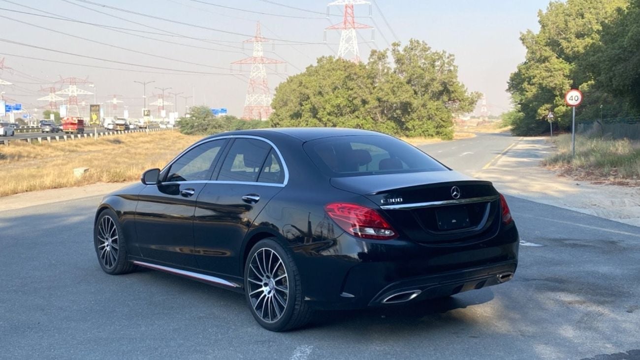 Mercedes-Benz C 300 Luxury