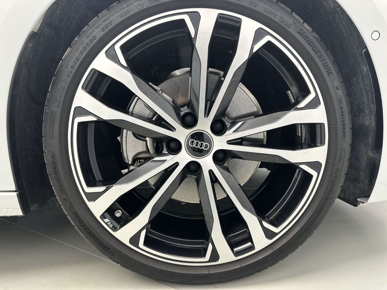 أودي A5 A5 Sedan TFSI 204hp (Ref# 24242)