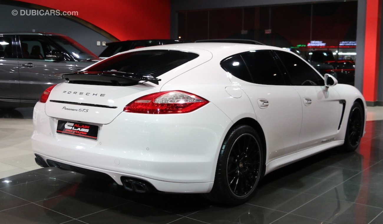 Porsche Panamera GTS