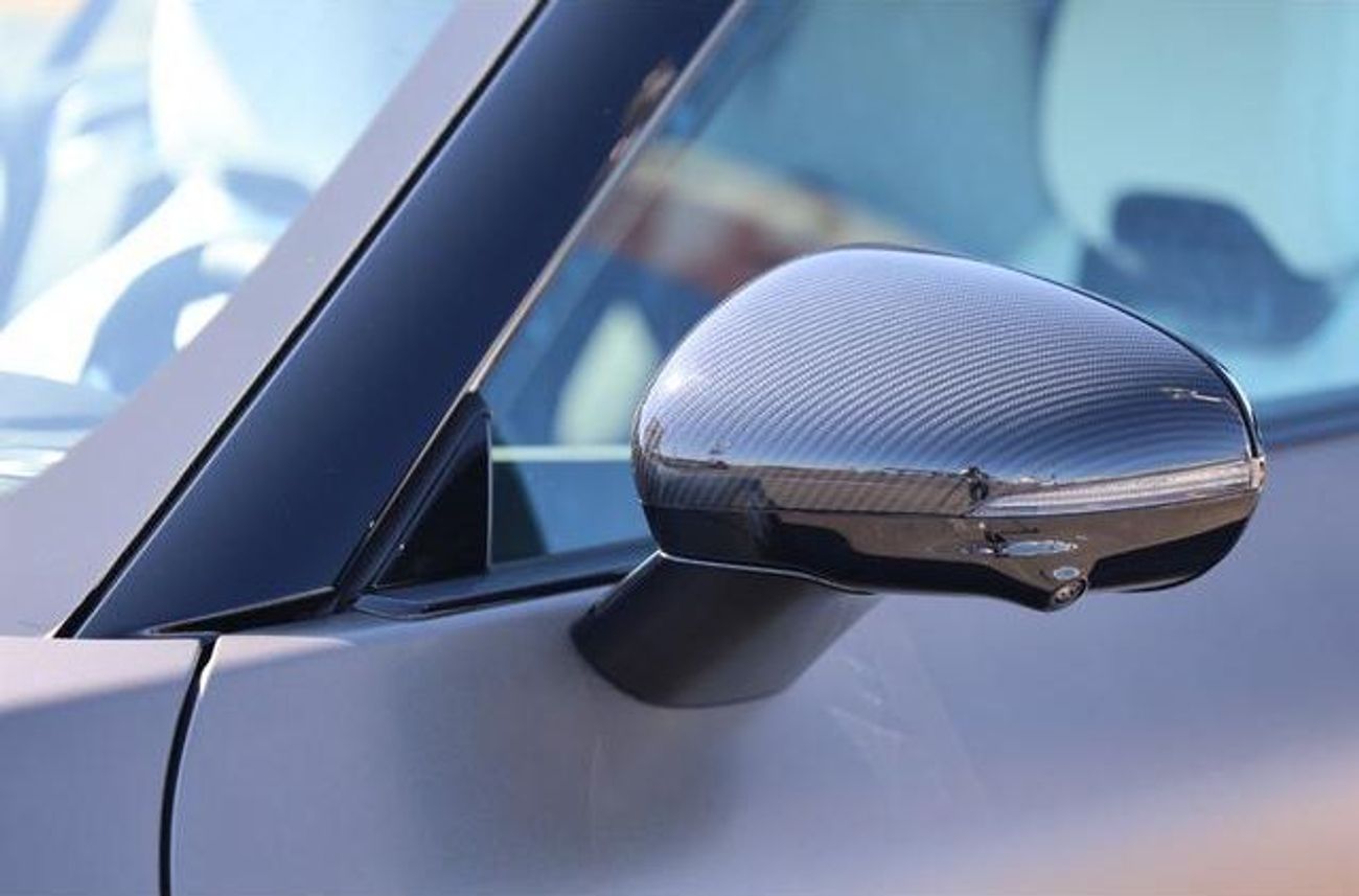 Mercedes-Benz SL 63 AMG Roadster SE Performance