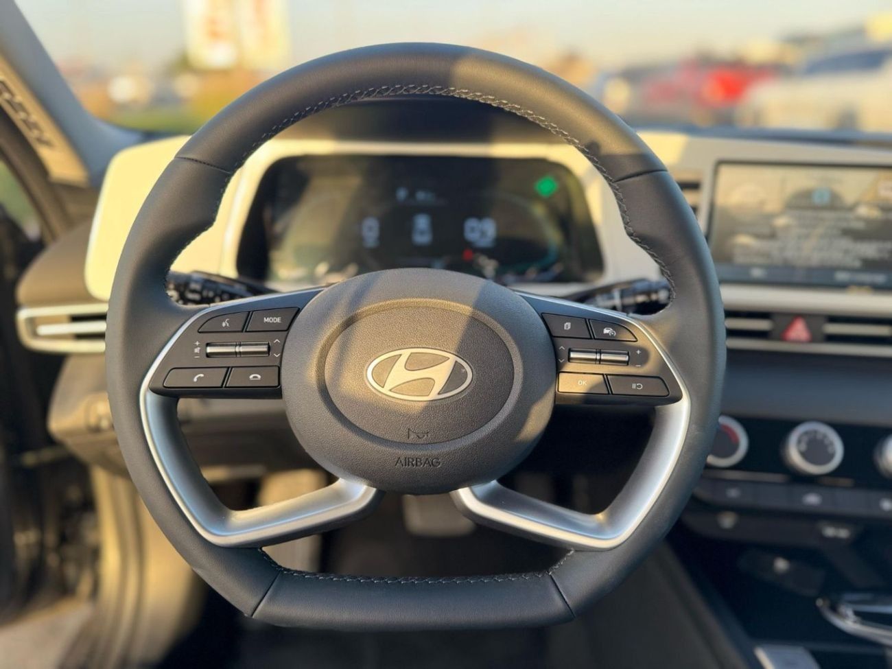 هيونداي إلانترا HYUNDA ELENTRA 1.5L MY2025