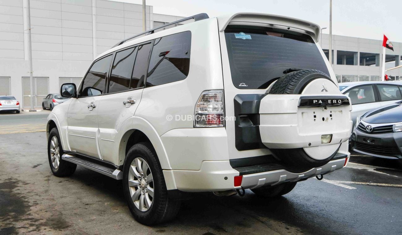 Mitsubishi Pajero 3.8 V6