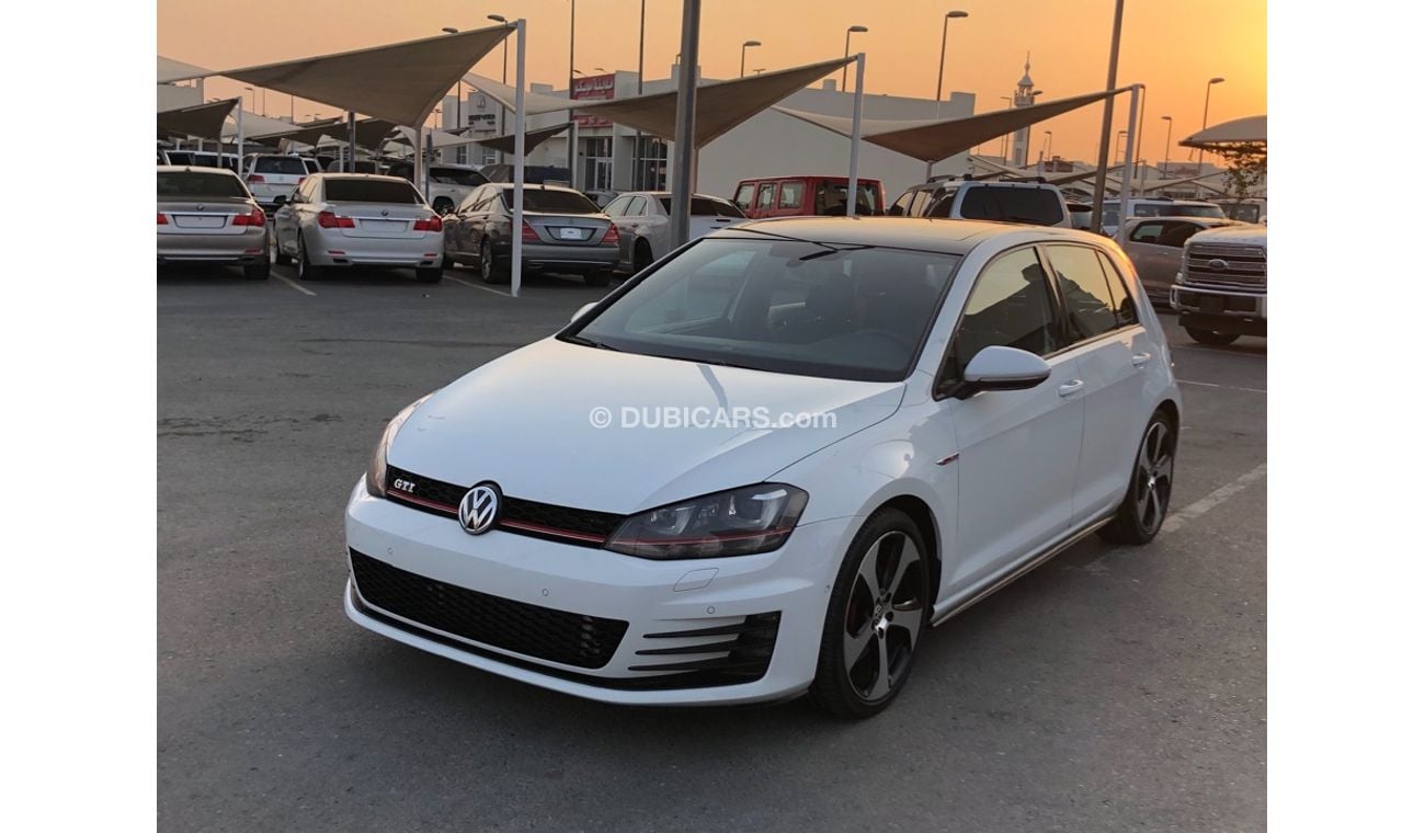 Volkswagen Golf Volex wagan GTI MODEL 2015 GCC car perfect condition full option panoramic roof back camera full el