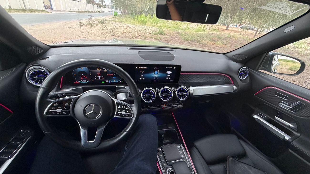 مرسيدس بنز EQV300