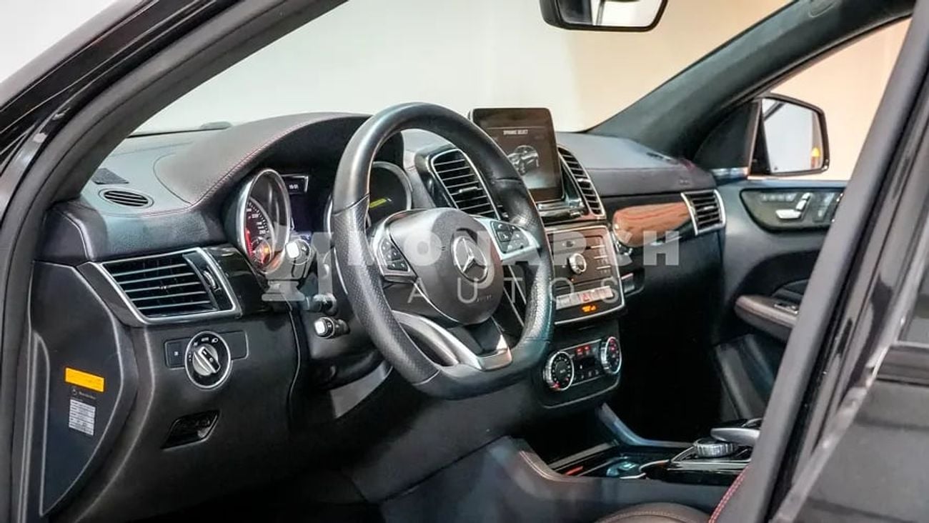 مرسيدس بنز GLE 43 AMG Accident free,low mileage,