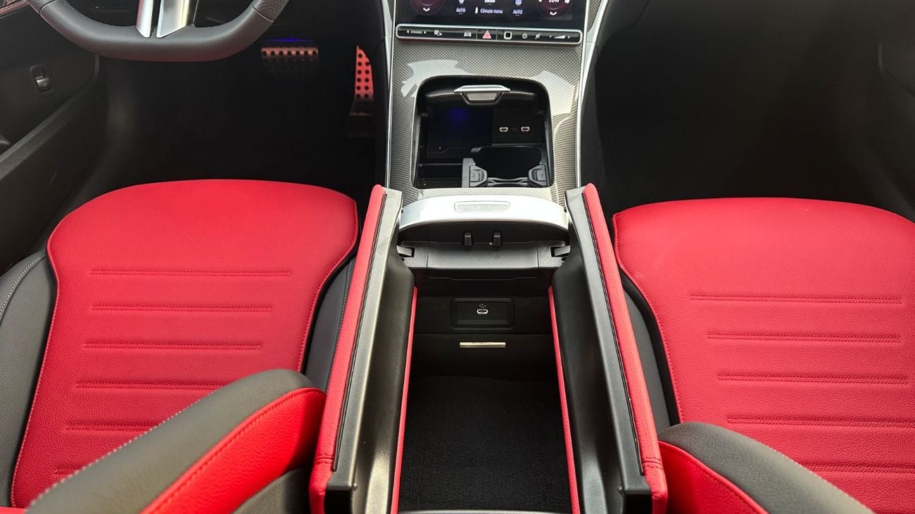 Mercedes-Benz C 200 2025 AMG Premium Plus GCC 0 km With 5 Years Warranty