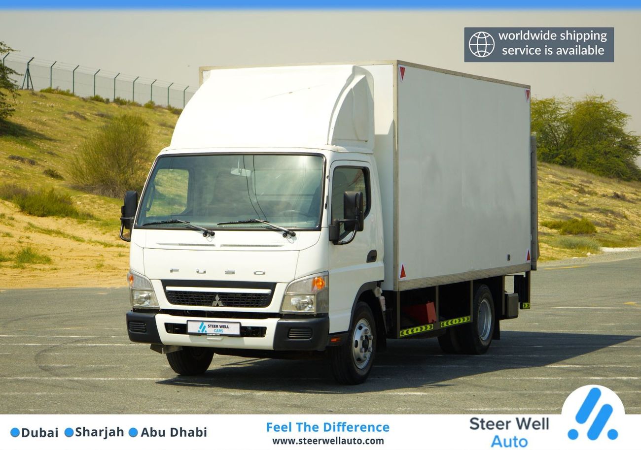 Mitsubishi Fuso Canter 2021 Canter - Short Chassis - Dry Box with Tail Lift - Diesel M/T - GCC - Book Now!