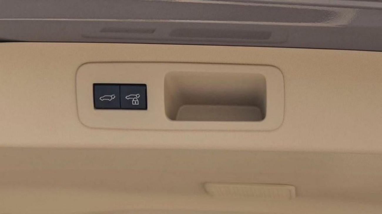 Toyota Land Cruiser Toyota Land Cruiser LC300 VXR 3.5L Petrol twin turbo full option 2024