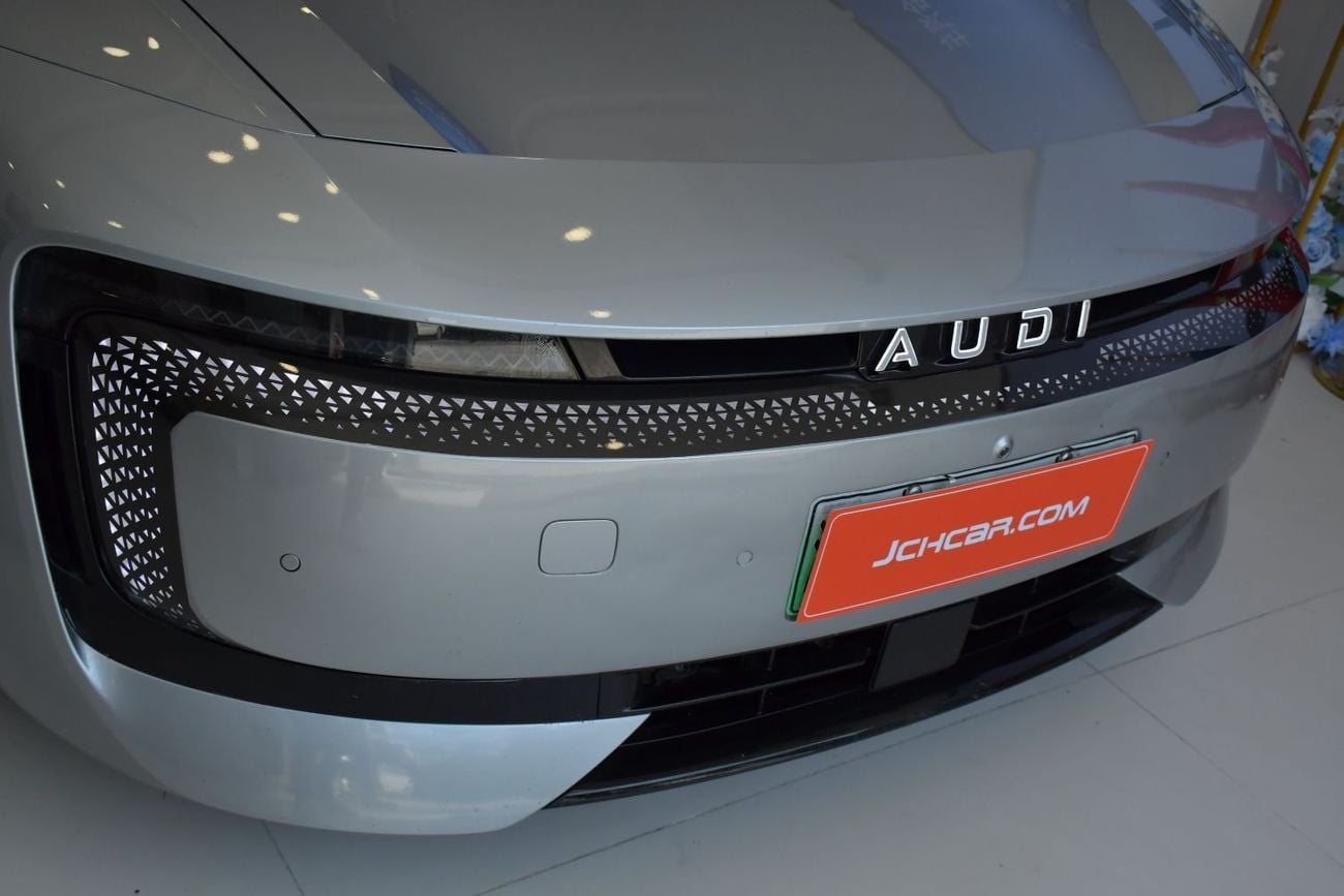 أودي E5 Audi E5 Sportback 2026 Edition Pioneer Model