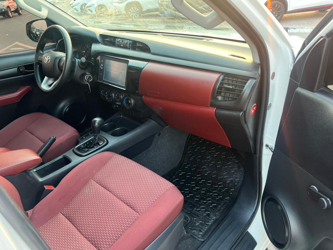 Toyota Hilux 2022 Toyota Hilux GL Advanture Modified - 2.7L V4 - AWD 4x4 -GCC- Rear Camera  - Patrol