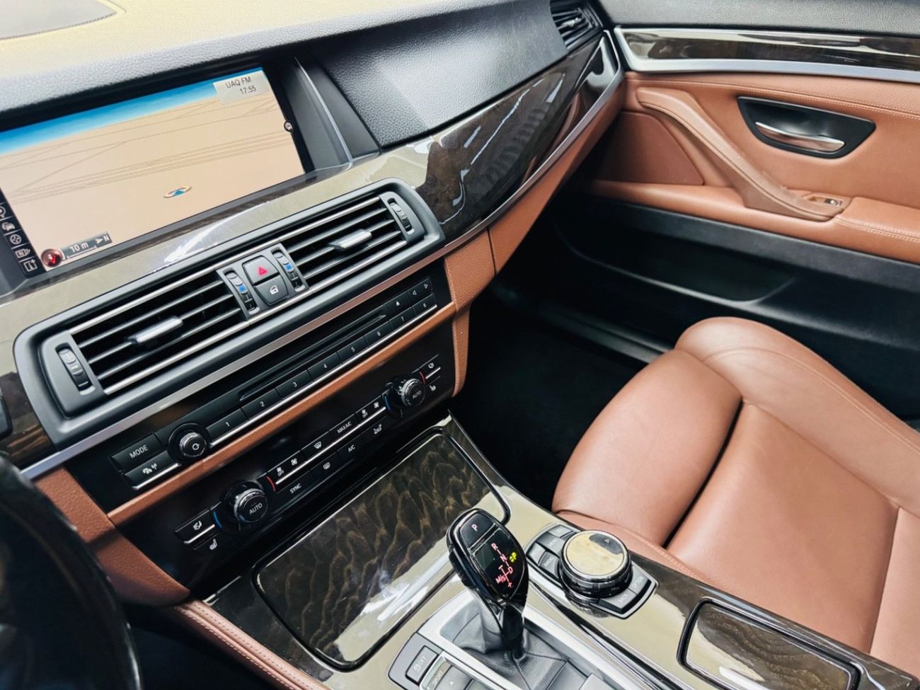 BMW 528i Exclusive M Sport 2.0L