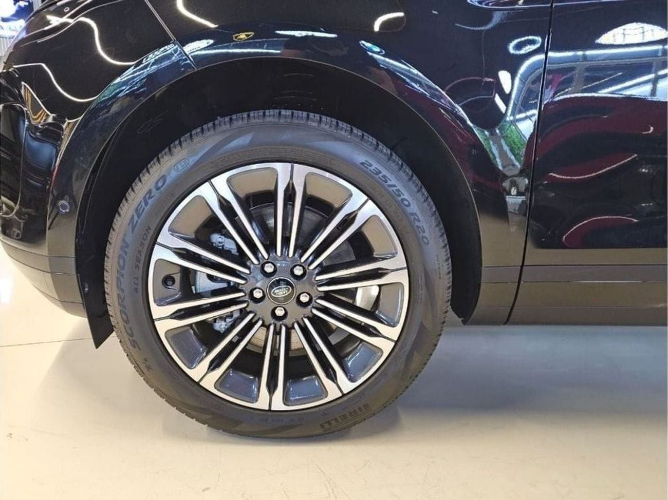 لاند روفر رانج روفر إيفوك 2024 Range Rover Evoque S (5 YEARS WARRANTY AND SERVICE CONTRACT )