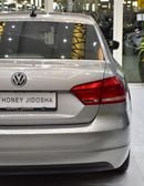 Volkswagen Passat SEL EXCELLENT DEAL for our Volkswagen Passat ( 2013 Model ) in Silver Color Canadian Specs