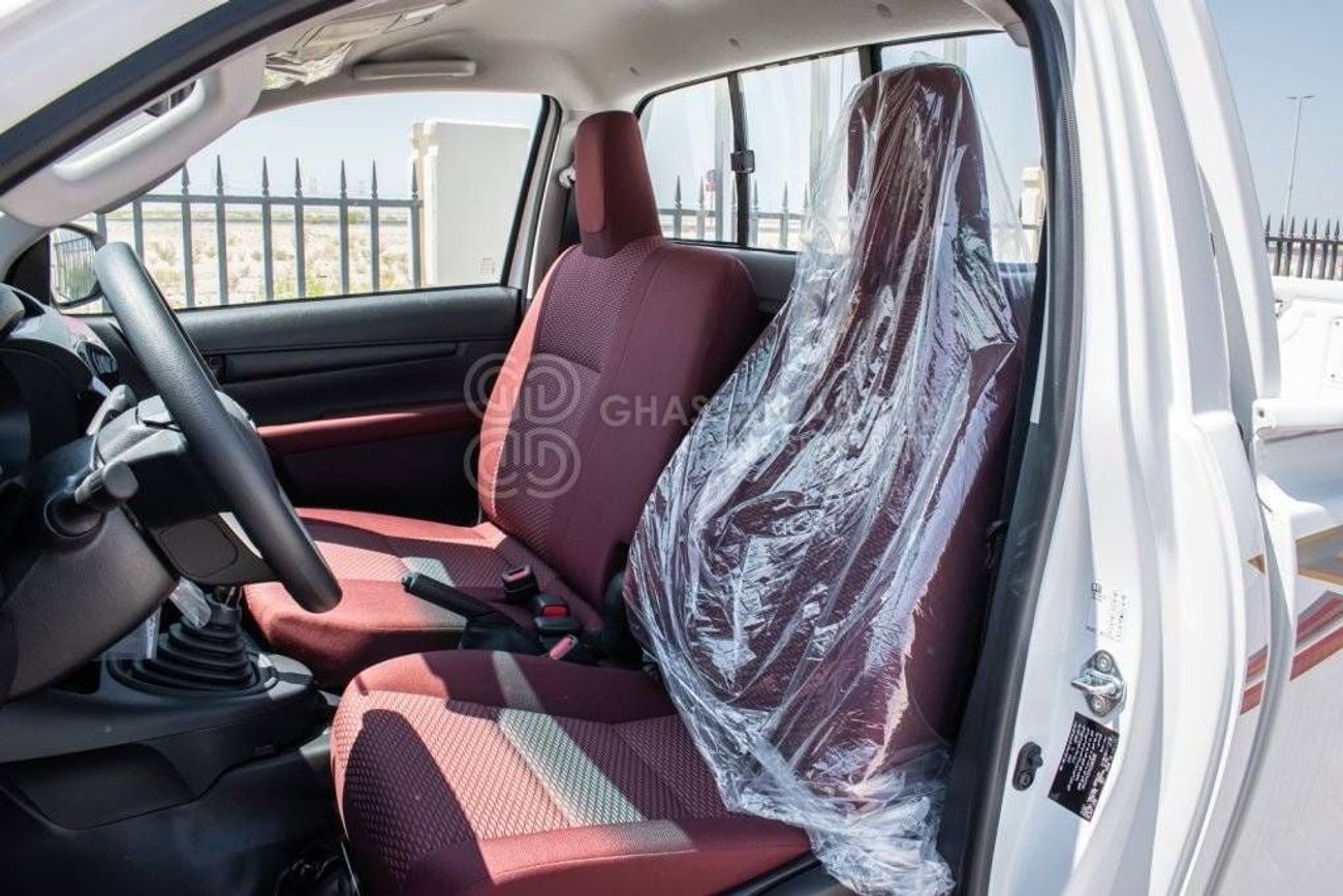 Toyota Hilux Single Cab, 2.7L, 4x4, MY2025