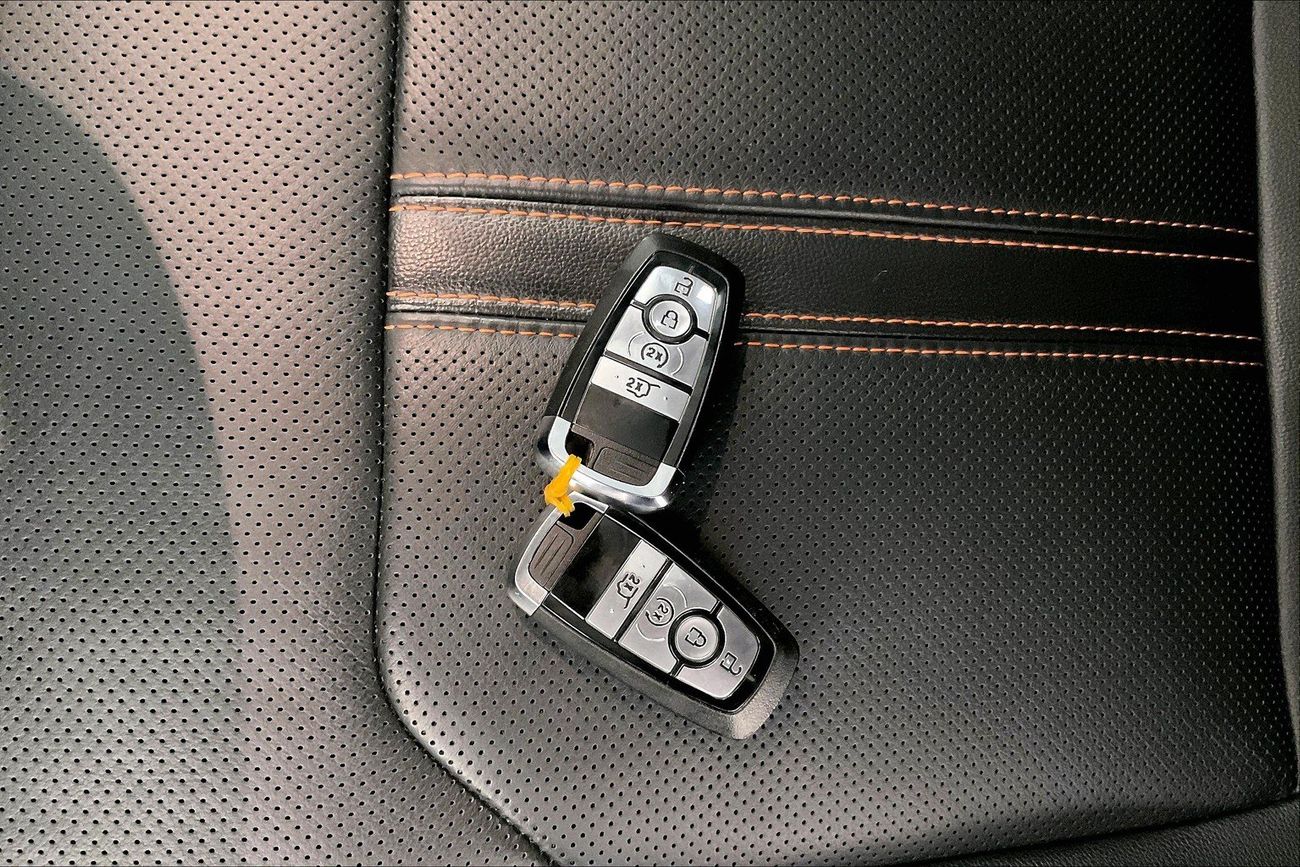 Lexus ES350 Premier | Guaranteed Warranty | 0 Down Payment