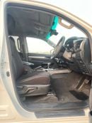 تويوتا هيلوكس SGLX DIESEL 2.8 LITER ,RHD ,PUSH START ,AUTO TRANSMISSION