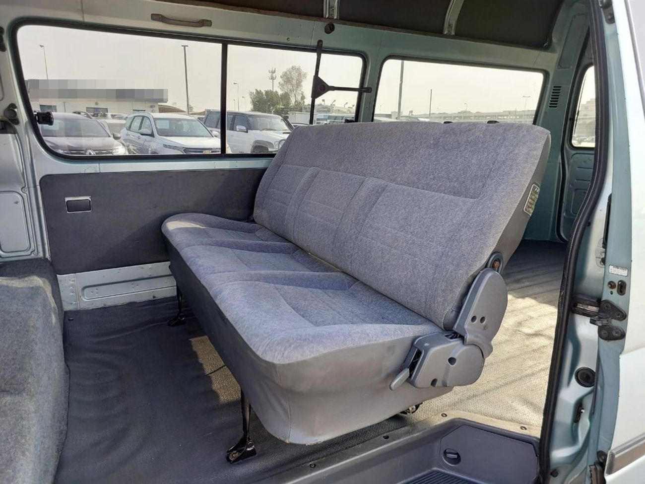 Toyota Hiace TOYOTA HIACE VAN RHD 2002 MODEL 2.4 L PETROL MANUAL(PM01410)