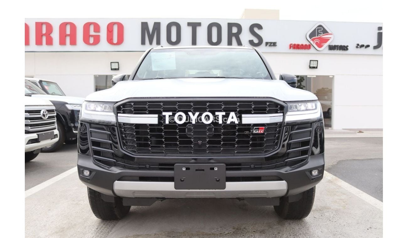 تويوتا لاند كروزر 2023 LAND CRUISER 300 GR SPORT 3.5 TT