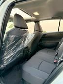 تويوتا كورولا كروس Toyota Corolla Cross Hybrid 2.0L