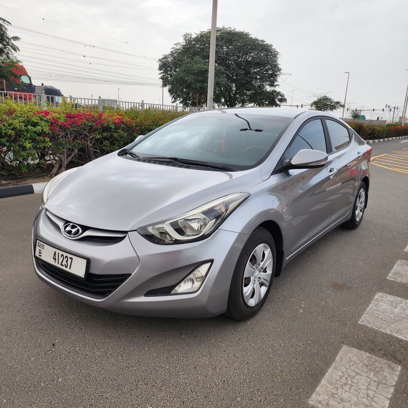 هيونداي إلانترا GL 1.6L