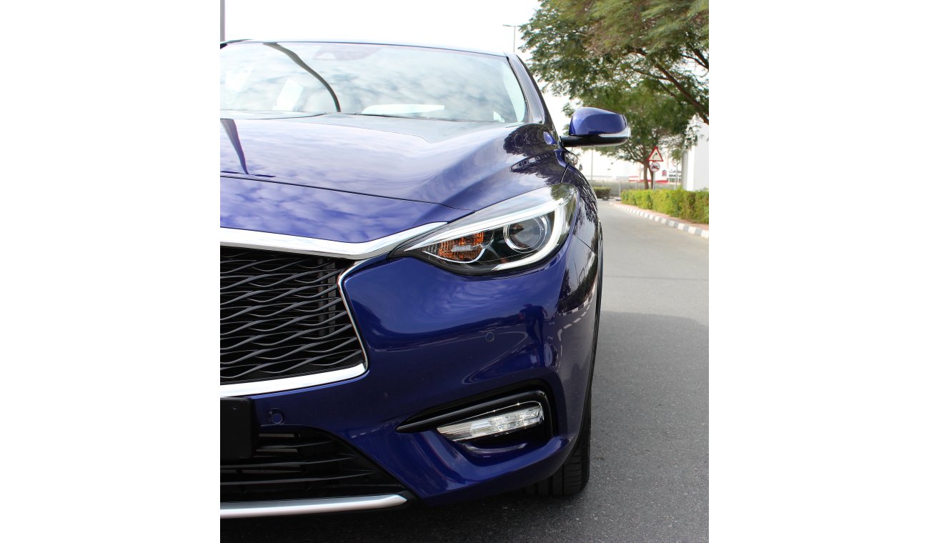 Infiniti Q30 2019 / GCC / FREE SERVICE CONTRACT UP TO 45K OR 2021 / WARRANTY TO 2023 UNLIMITED K.M