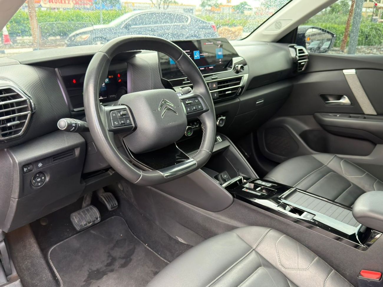 سيتروين C4 2023 Citroen C4 TOP - GCC Specs - Like New