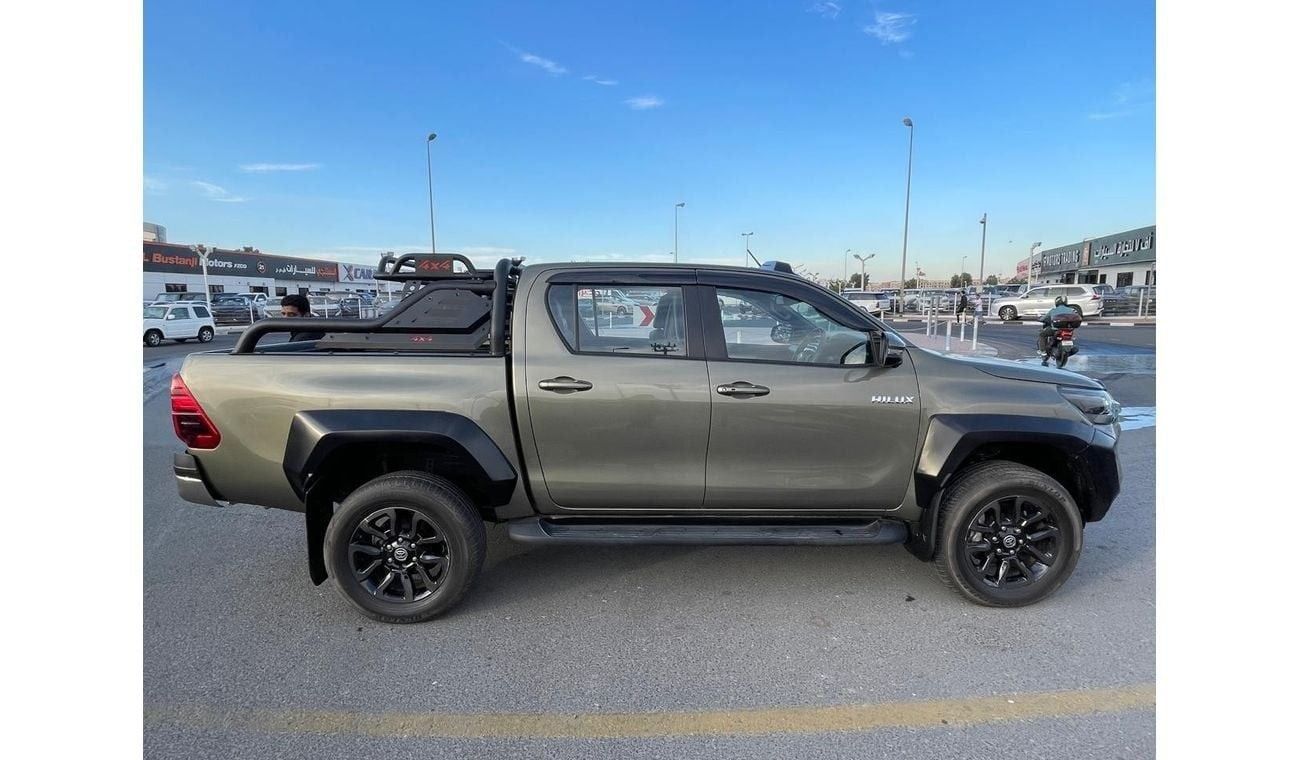 تويوتا هيلوكس diesel 2.8 liter automatic right hand drive with 4 side cameras leather power seats push button star