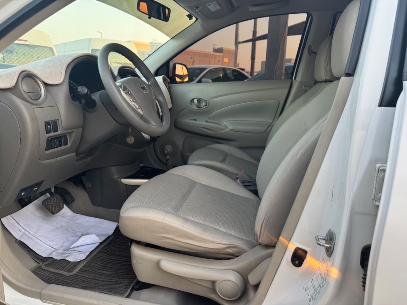 Nissan Sunny SL 1.5L full option all automatic window