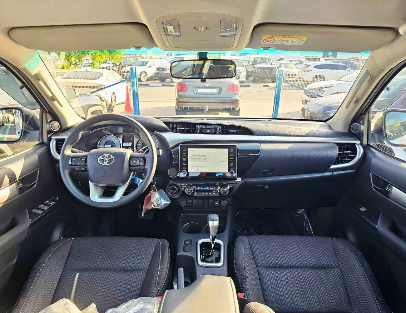 Toyota Hilux SR5 / 2.4L DIESEL A/T / BLIND SPOT / DIFF LOCK / FR&RR CHROME BUMPERS / (CODE # HDFAA)