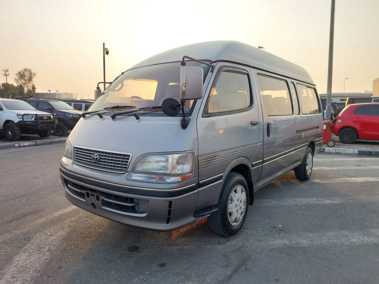 تويوتا هاياس TOYOTA HIACE VAN RHD 1996 MODEL 2.9 L DIESEL AUTOMATIC(PM04144)