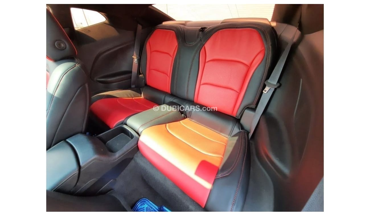 Chevrolet Camaro LT RS RS Chevrolet camaro 2018 v6 zl1 kit  with sun roof