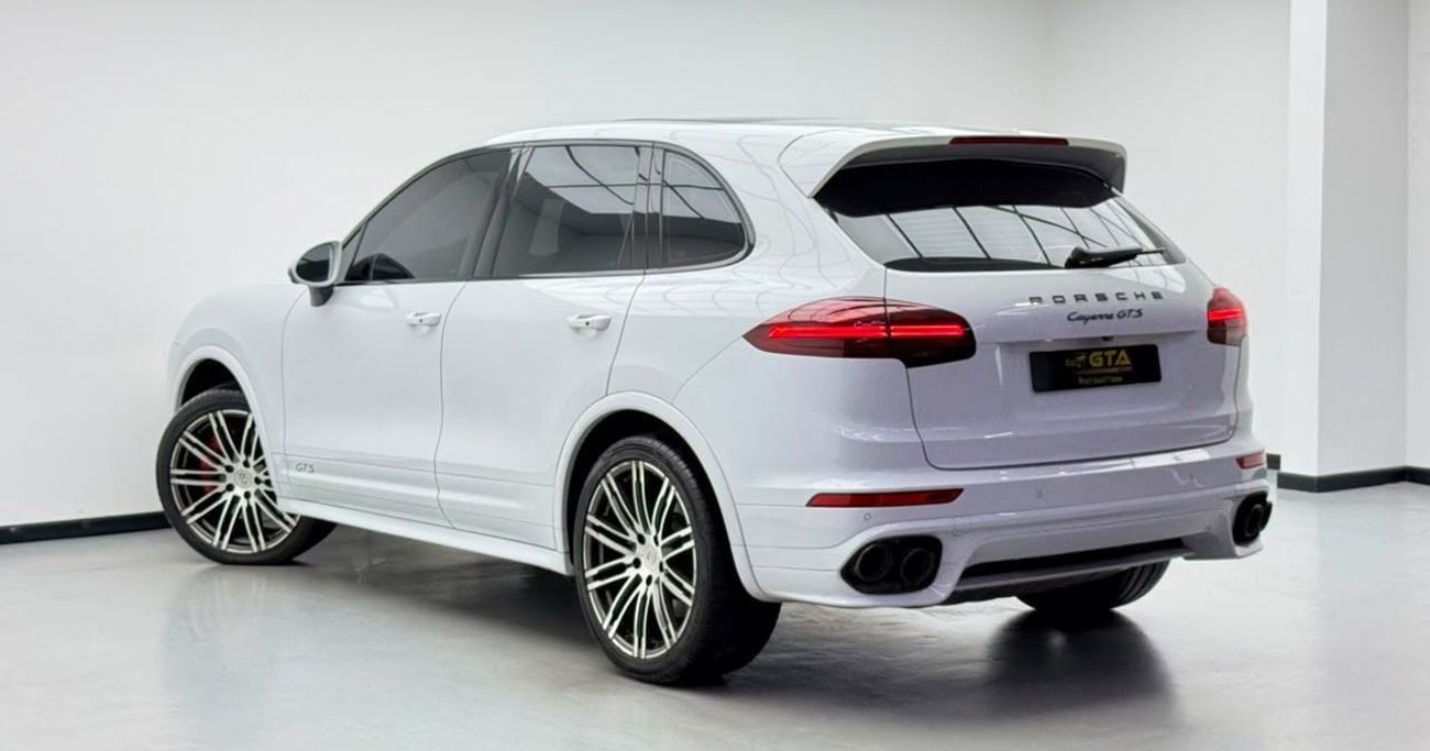 بورش كايان GTS 2016 Porsche Cayenne GTS, Full Service History, Carbon Fiber Interior, Excellent Condition, GCC