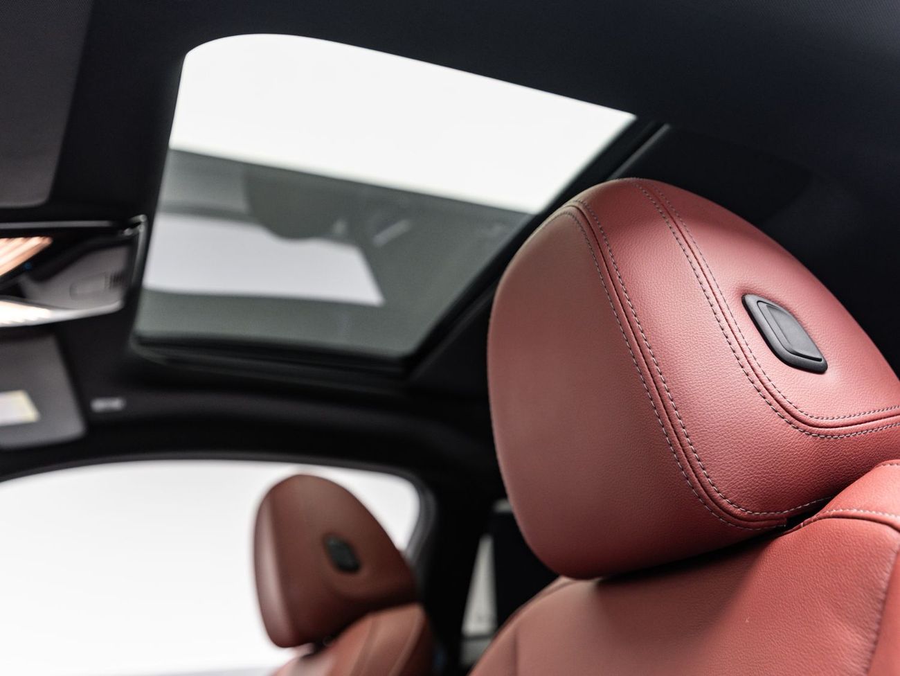 بي أم دبليو M440i 2024 BMW M440i Xdrive, 3.0L TC I6, AWD, 374 bhp, 8 Speed Automatic