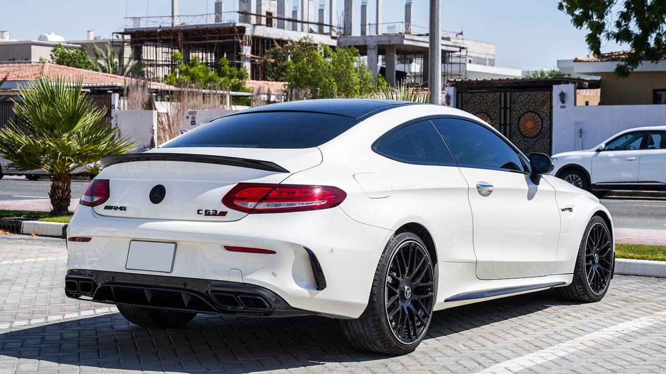 مرسيدس بنز C 63 S 4.0