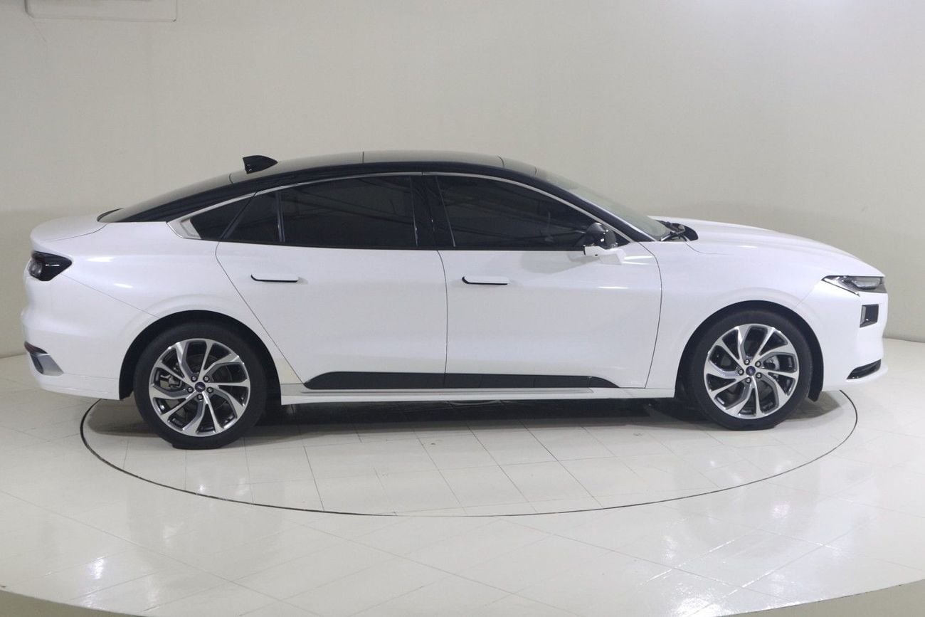 فورد توروس تيتانيوم FHEV/AL TAYER MOTORS/ AL QOUZ SHOWROOM/TPC3225H