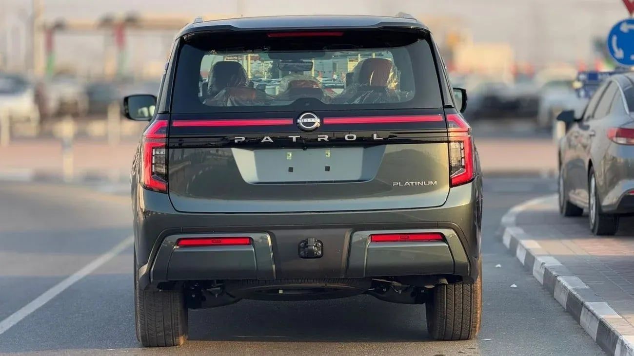 Nissan Patrol SE PLATINUM CITY 3.8 FULL