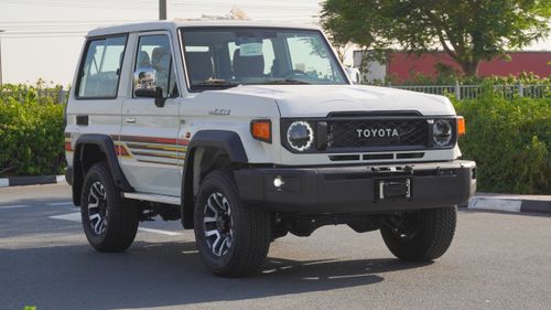 تويوتا لاند كروزر 70 LX 4.0L V6 A/T