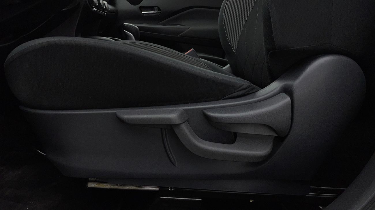 Nissan Kicks SV 1.6 | Zero Down Payment | Free Home Test Drive