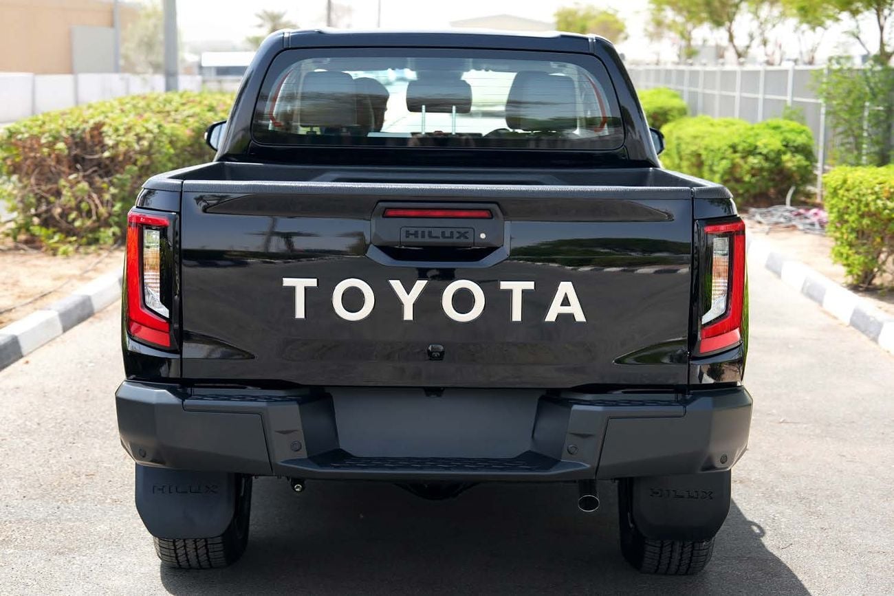 Toyota Hilux ADVENTURE 2026 Toyota Hilux Travo 2.8L Diesel 4x4 Automatic — Thailand Specs