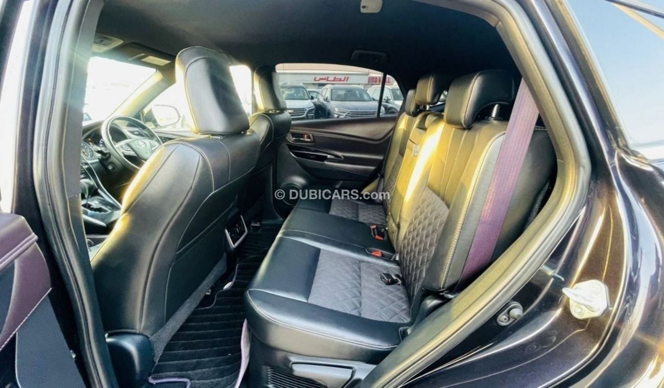 تويوتا هاريار -