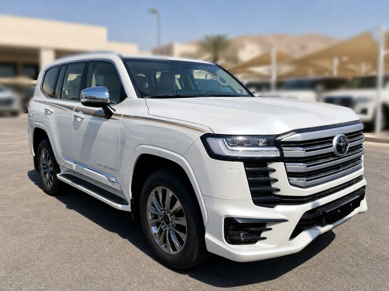 تويوتا لاند كروزر 2024 Toyota Land Cruiser LC300 VX-V Limited (High-Option with Radar) 7-Seater 4.0L V6 Petrol A/T 4WD