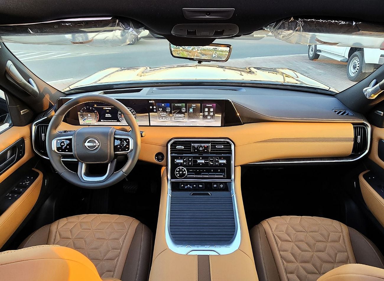 نيسان باترول Nissan Patrol LE Platinum City 3.5l Twin turbo petrol A/T 4WD SUV Black Color Inside Tan GCC 2026 Mo